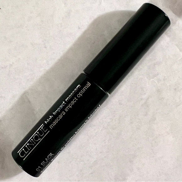 CLINIQUE x kate spade New York 8-piece Skincare/Makeup Set - Picture 11 of 14